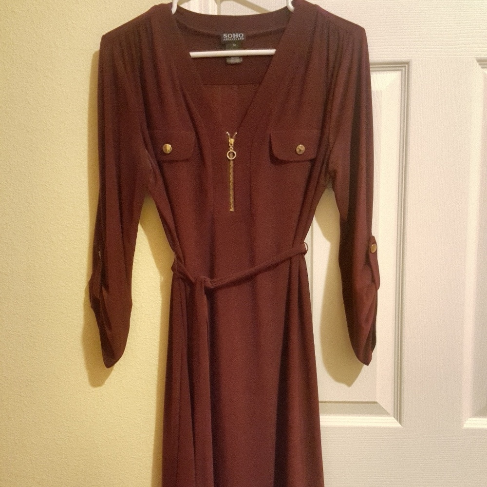 Dress - Picture 2 of 3